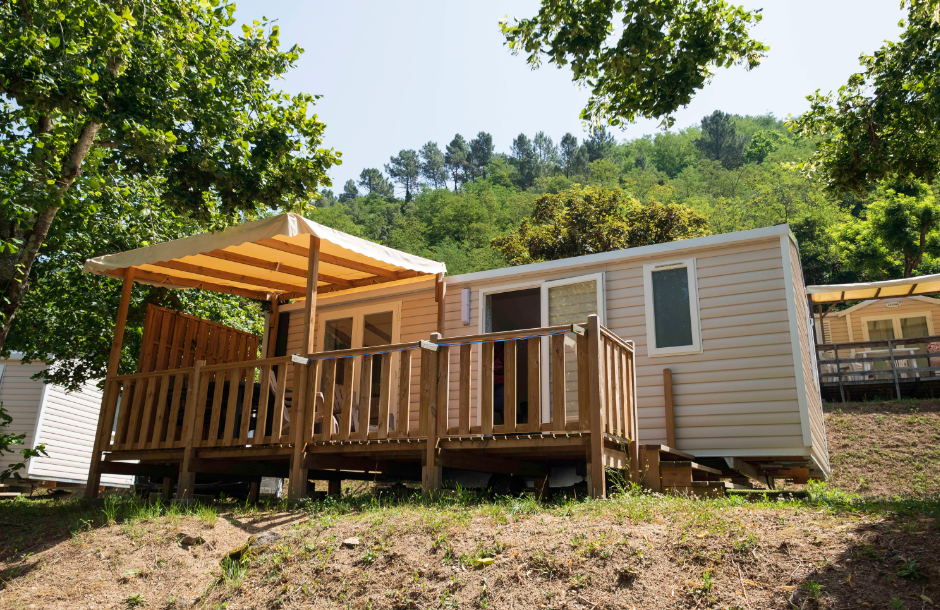 Mobile-Home 30m² Confort – 2ch – Terrasse couverte – TV – Clim
